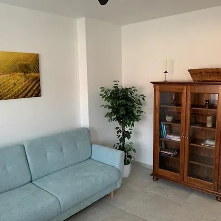 Apartman Valticky Hrozen - V Centru Historickeho Mesta - Hlavniho Mesta Vina Lejlighed Valtice